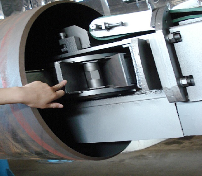 鋼管內壁噴砂機、除銹設備 鋼管內壁噴砂機、除銹設備