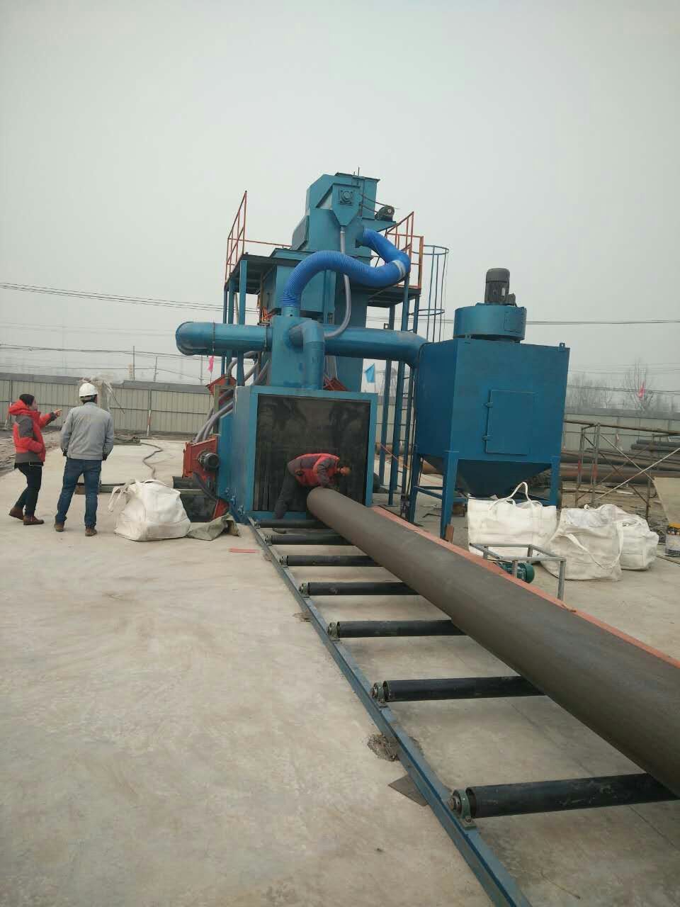 鋼結(jié)構(gòu)拋丸機(jī)圖六 鋼結(jié)構(gòu)拋丸機(jī)圖六